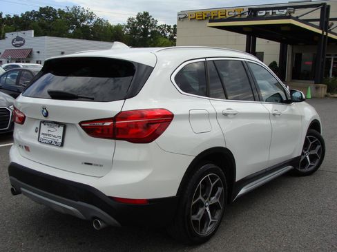 Used 2023 BMW X3 xDrive30i w/ Premium Package AWD/4WD image 6