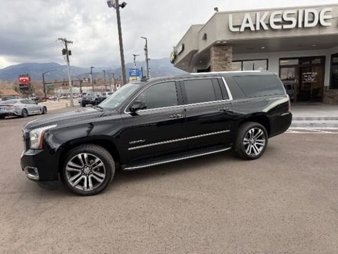 Used 2017 GMC Yukon XL Denali w/ Open Road Package image 3