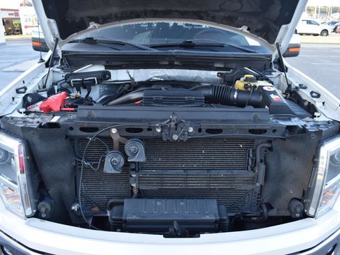 Used 2013 Ford F150 King Ranch w/ King Ranch Luxury Pkg image 31