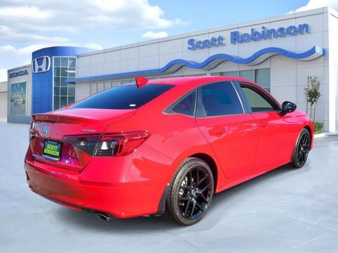 Used 2024 Honda Civic Sport image 4