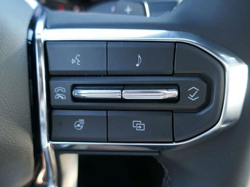 New 2026 GMC Yukon XL Elevation image 23