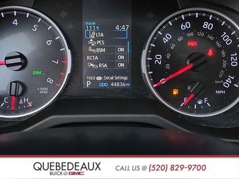 Used 2022 Toyota RAV4 XLE Premium FWD image 17
