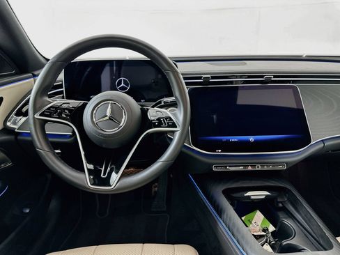 Certified 2025 Mercedes-Benz E 350 Sedan image 25