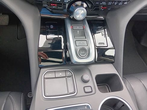 Used 2023 Acura MDX SH-AWD w/ Technology Package image 30