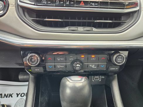 Used 2023 Jeep Compass Limited AWD/4WD image 26
