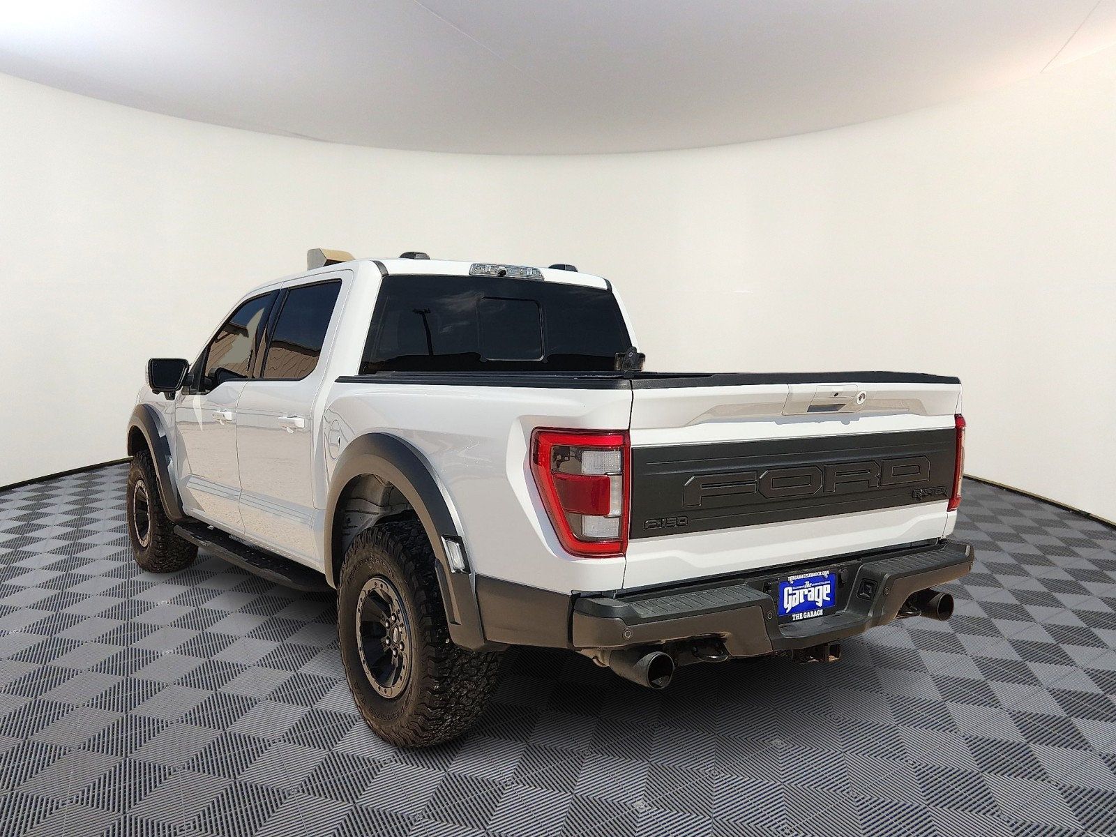 Used 2022 Ford F150 Raptor w/ Equipment Group 801A High AWD/4WD image 3