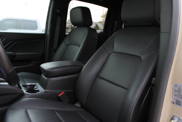Used 2023 GMC Canyon Elevation w/ Elevation Premium Package AWD/4WD image 19