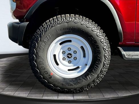 New 2026 Ford Bronco Heritage Edition AWD/4WD image 12