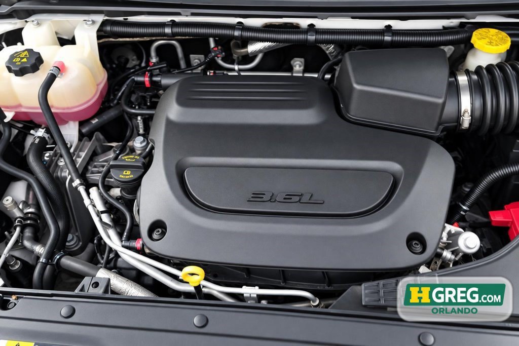 Used 2022 Chrysler Voyager LX FWD image 15