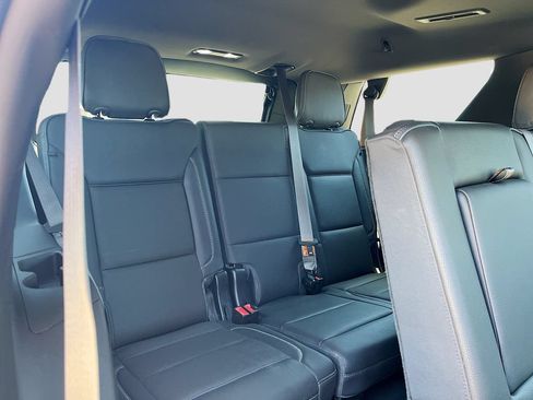 Used 2021 GMC Yukon Denali w/ Denali Ultimate Package AWD/4WD image 30