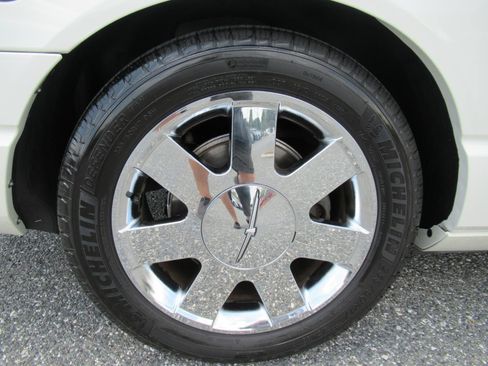 Used 2002 Ford Thunderbird RWD image 8
