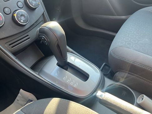 Used 2016 Chevrolet Trax LS image 29