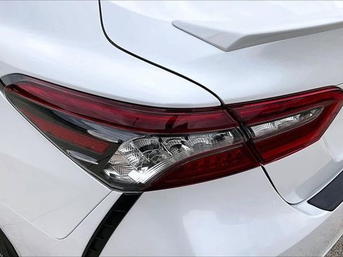 Used 2023 Toyota Camry XSE image 28