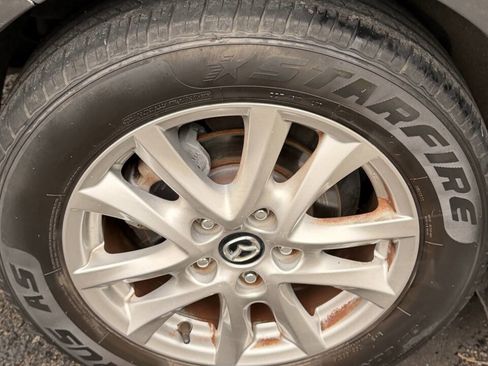 Used 2014 MAZDA MAZDA3 i Touring image 24