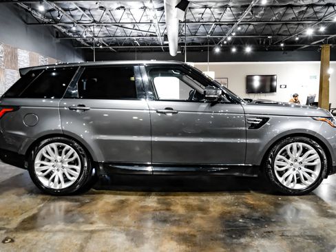 Used 2019 Land Rover Range Rover Sport HSE AWD/4WD image 8
