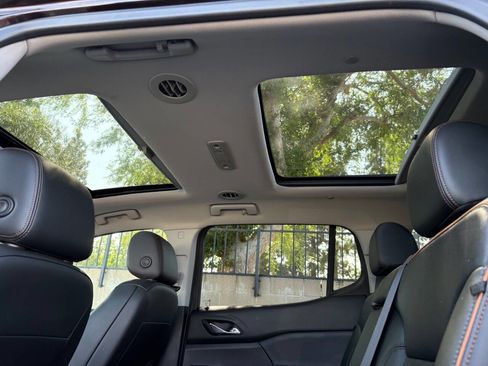Used 2021 GMC Acadia AT4 w/ Technology Package AWD/4WD image 28