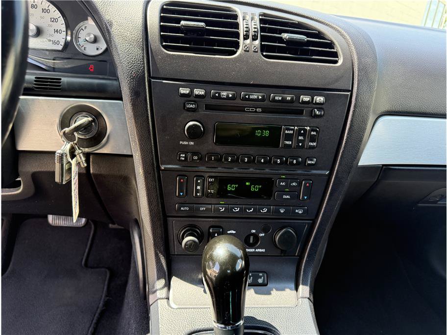 Used 2003 Ford Thunderbird RWD image 15