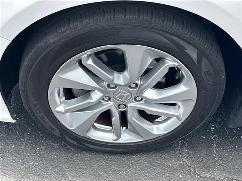 Used 2019 Honda Accord LX image 35