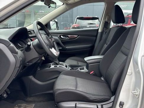 Certified 2018 Nissan Rogue S FWD image 5