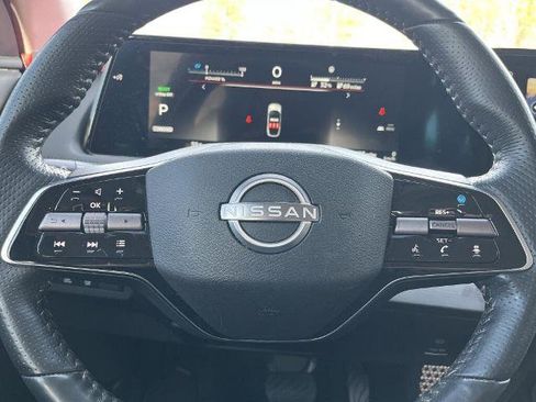Certified 2023 Nissan Ariya FWD image 10