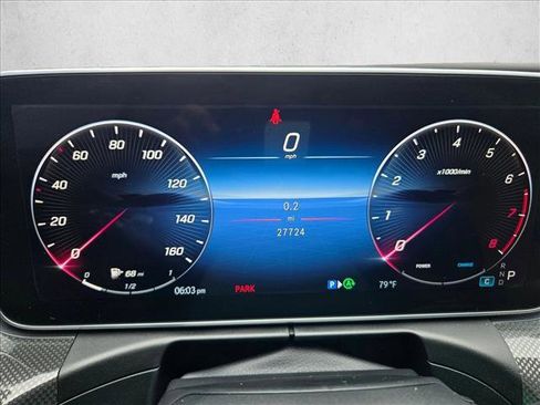 Used 2023 Mercedes-Benz C 300 4MATIC Sedan image 9