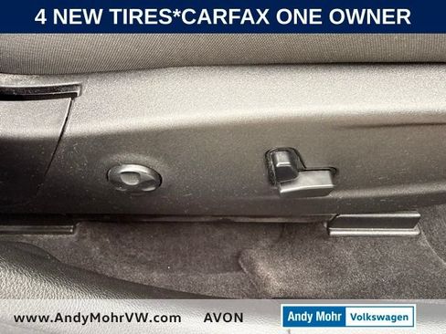 Used 2018 Dodge Charger R/T Scat Pack RWD image 18