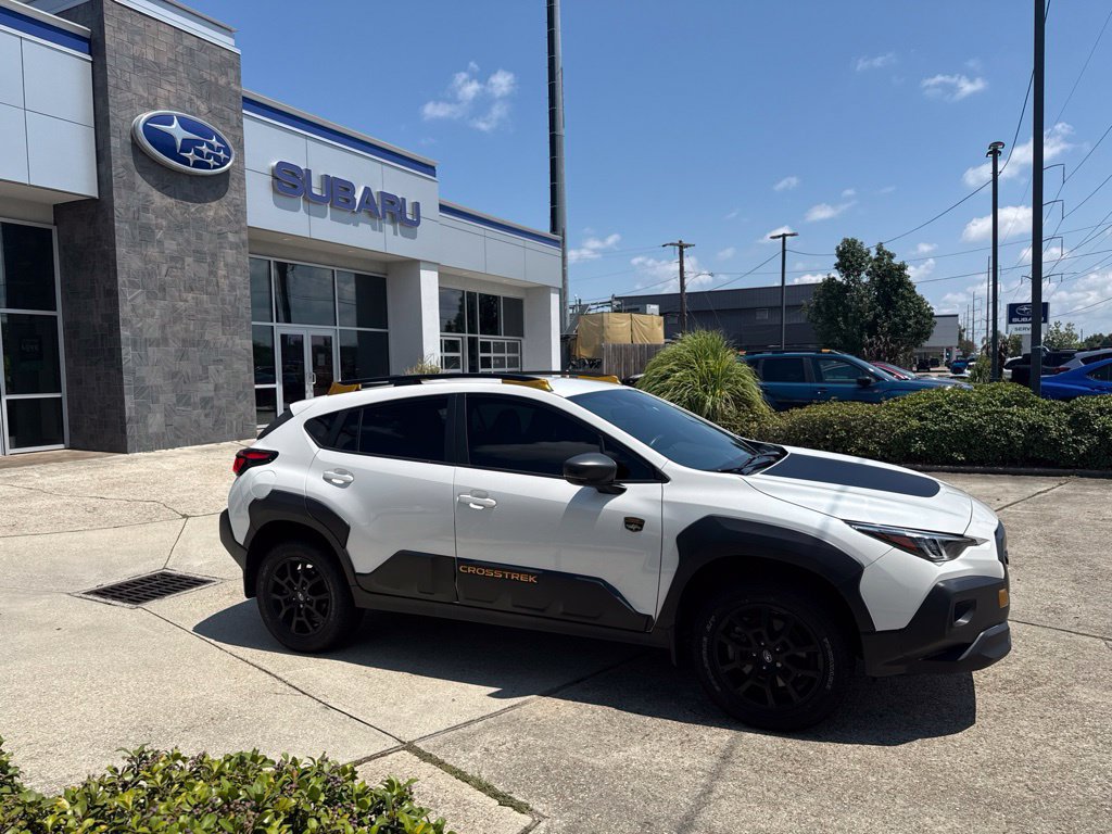 Used 2024 Subaru Crosstrek 2.5i Wilderness w/ Crosstrek Mirror Package AWD/4WD image 8