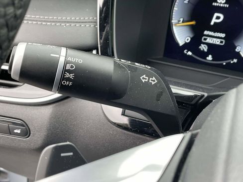 Used 2025 INFINITI QX60 Luxe w/ Black Edition image 24