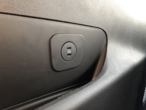 New 2025 Ford Explorer Active w/ Active Comfort Package image 27