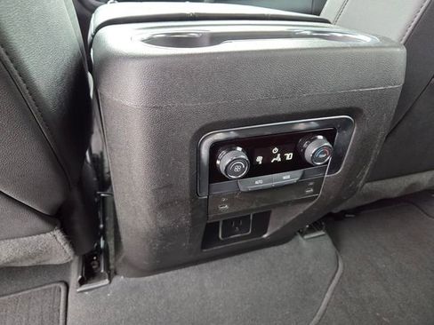 Certified 2025 Chevrolet Tahoe LT AWD/4WD image 17