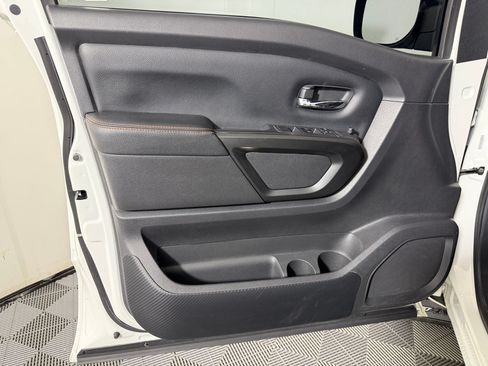 Used 2021 Nissan Titan PRO-4X w/ Off Road Protection Package AWD/4WD image 17