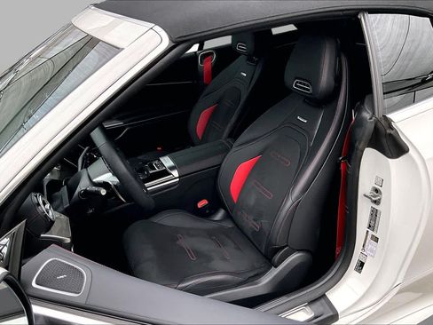Certified 2026 Mercedes-Benz CLE 53 AMG 4MATIC Cabriolet image 8