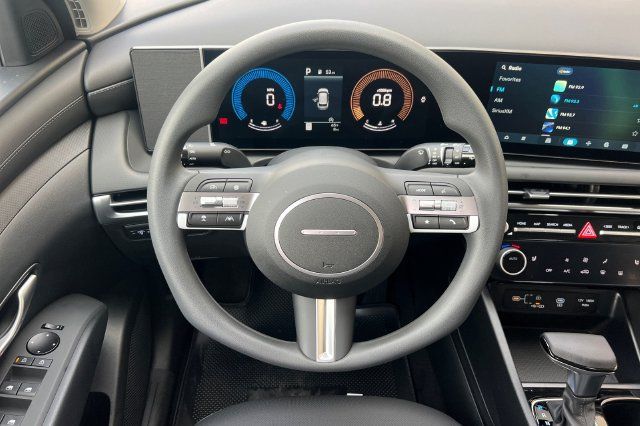 New 2026 Hyundai Tucson SEL Plus FWD image 13