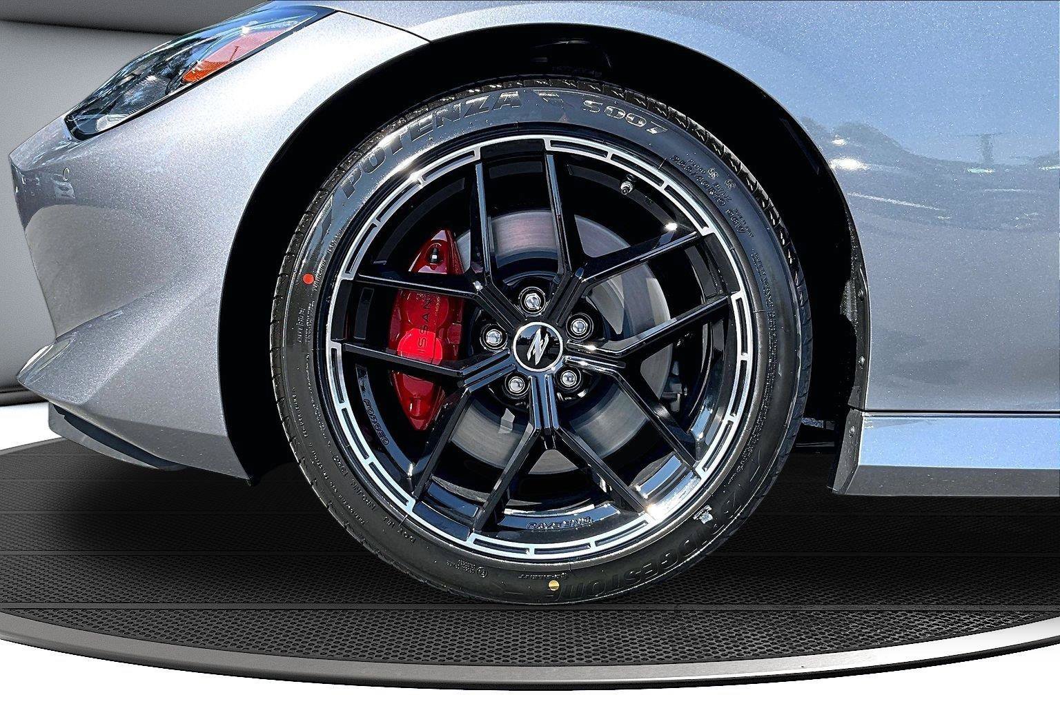 New 2027 Nissan Z Performance RWD image 13