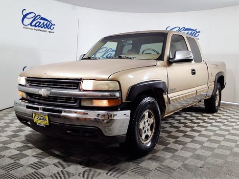 Used 2000 Chevrolet Silverado 1500 LS AWD/4WD image 6