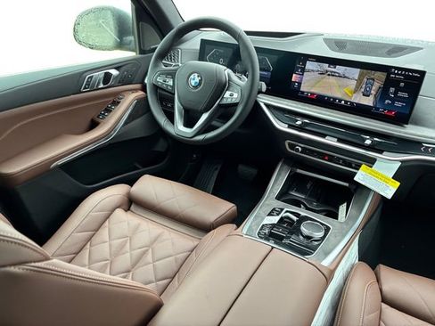 New 2026 BMW X5 xDrive40i w/ Climate Comfort Package image 26
