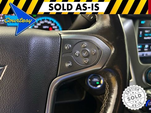 Used 2017 Chevrolet Suburban LT w/ Luxury Package RWD image 21