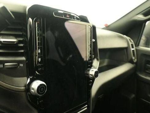 Used 2026 RAM 2500 Tradesman AWD/4WD image 17