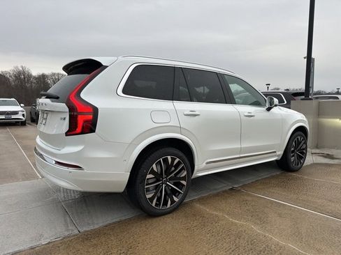 New 2026 Volvo XC90 B6 Ultra image 7