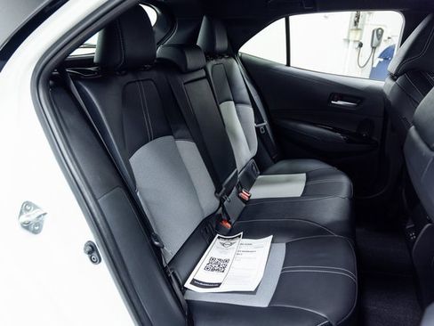 Used 2025 Toyota Corolla XSE image 24