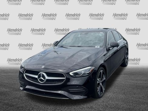 Used 2025 Mercedes-Benz C 300 4MATIC Sedan image 5