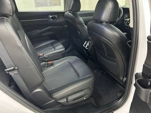 Used 2022 Kia Sorento SX AWD/4WD image 13