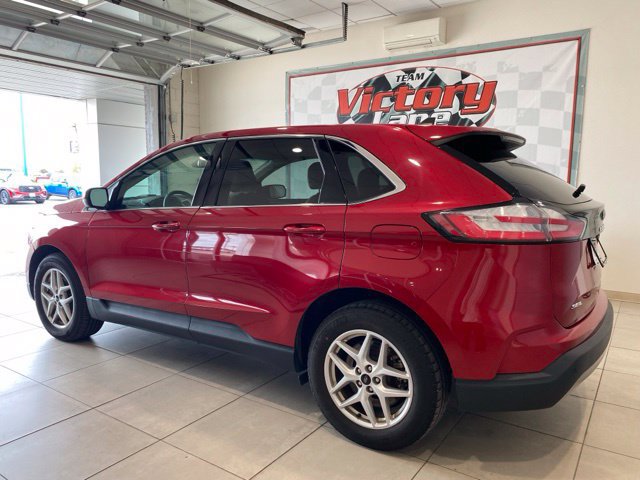 Used 2024 Ford Edge SEL AWD/4WD image 11