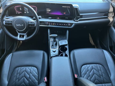 Used 2023 Kia Sportage X-Line image 3