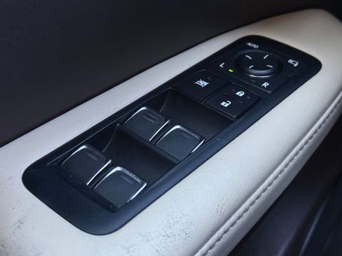 Used 2017 Lexus RX 350 FWD w/ Premium Package image 31