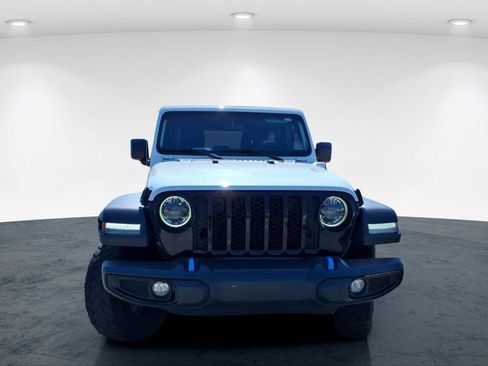 Used 2023 Jeep Wrangler Unlimited w/ Sun & Screen Package AWD/4WD image 6