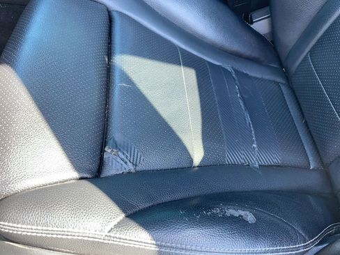 Used 2016 Mercedes-Benz GLC 300 4MATIC image 33