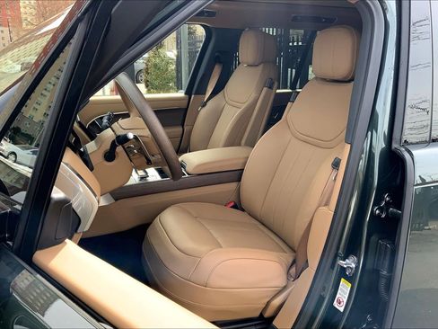 New 2026 Land Rover Range Rover SE AWD/4WD image 9