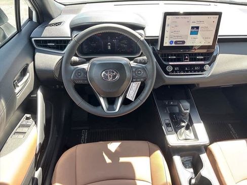New 2026 Toyota Corolla Cross XLE image 4