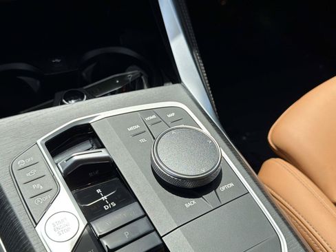 Used 2025 BMW M440i RWD image 25